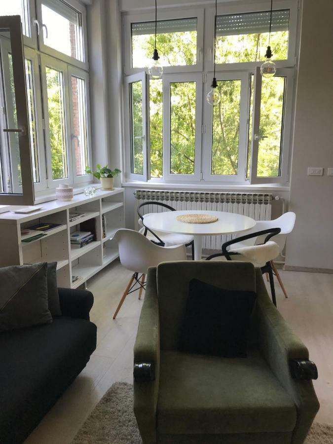 Апартаменти Studio Apartman Park Galerija Осієк Екстер'єр фото
